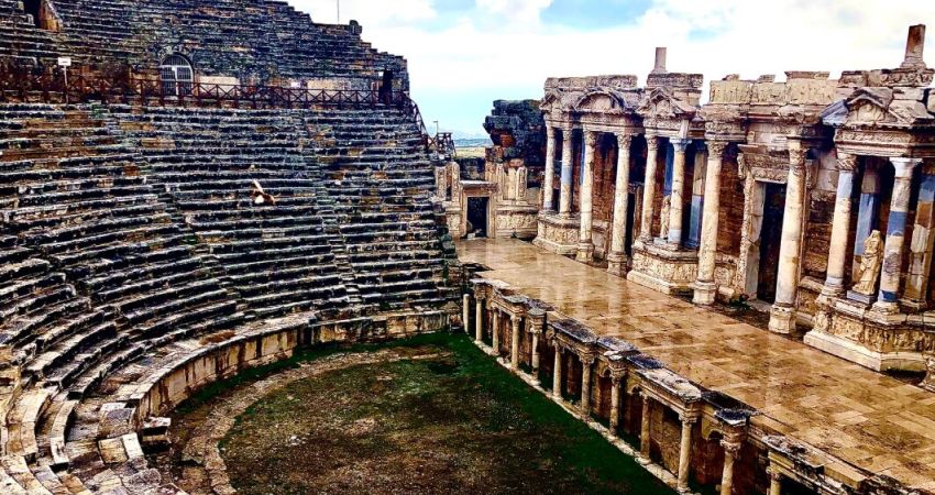 Salda Gölü Pamukkale Çeşme Alaçatı Turu | 1 Gece Otel Konaklamalı