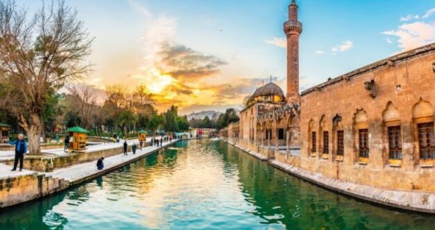 Uçaklı GAP Turu | 3 Gece Otel Konaklamalı | Kurban Bayramı Özel Paket | 2