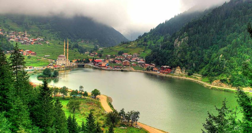 İzmir Çıkışlı Karadeniz Yaylalar ve Batum Turu | 4 Gece Otel Konaklamalı