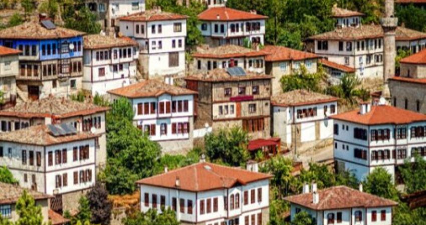 Safranbolu Amasra Abant Turu | 1 Gece Otel Konaklamalı